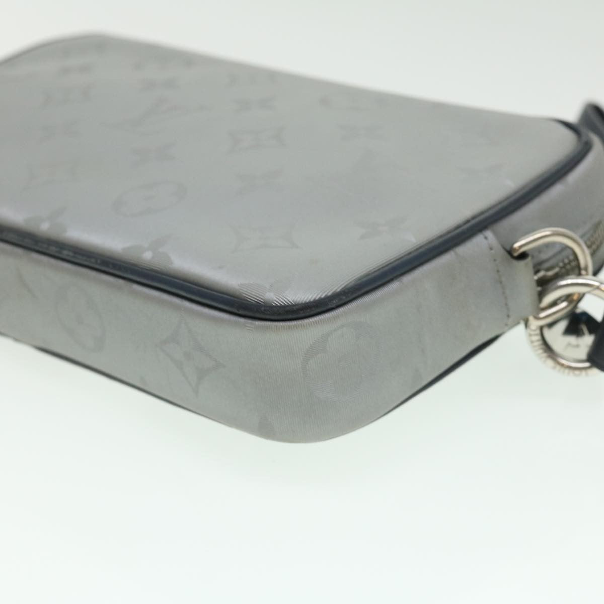 Louis Vuitton Alpha Clutch Limited Edition Monogram Satellite Canvas, SILVER, NYLON, Clutche & pouche