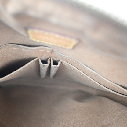 Louis Vuitton Trotteur Beaubourg Handbag Monogram Canvas, BROWN, CANVAS, Shoulder bag
