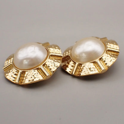 Chanel Vintage Clip-On Earrings Metal with Faux Pearl, Gold, Gold Plated, Earrings
