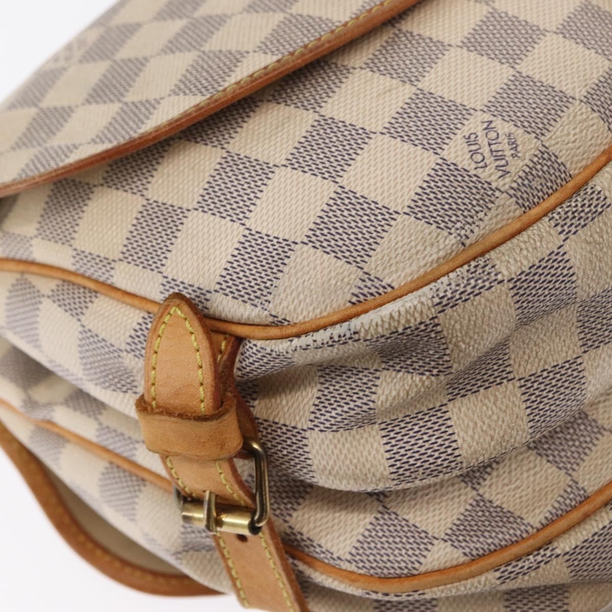 Louis Vuitton Saumur Handbag Damier, BEIGE, CANVAS, Shoulder bag