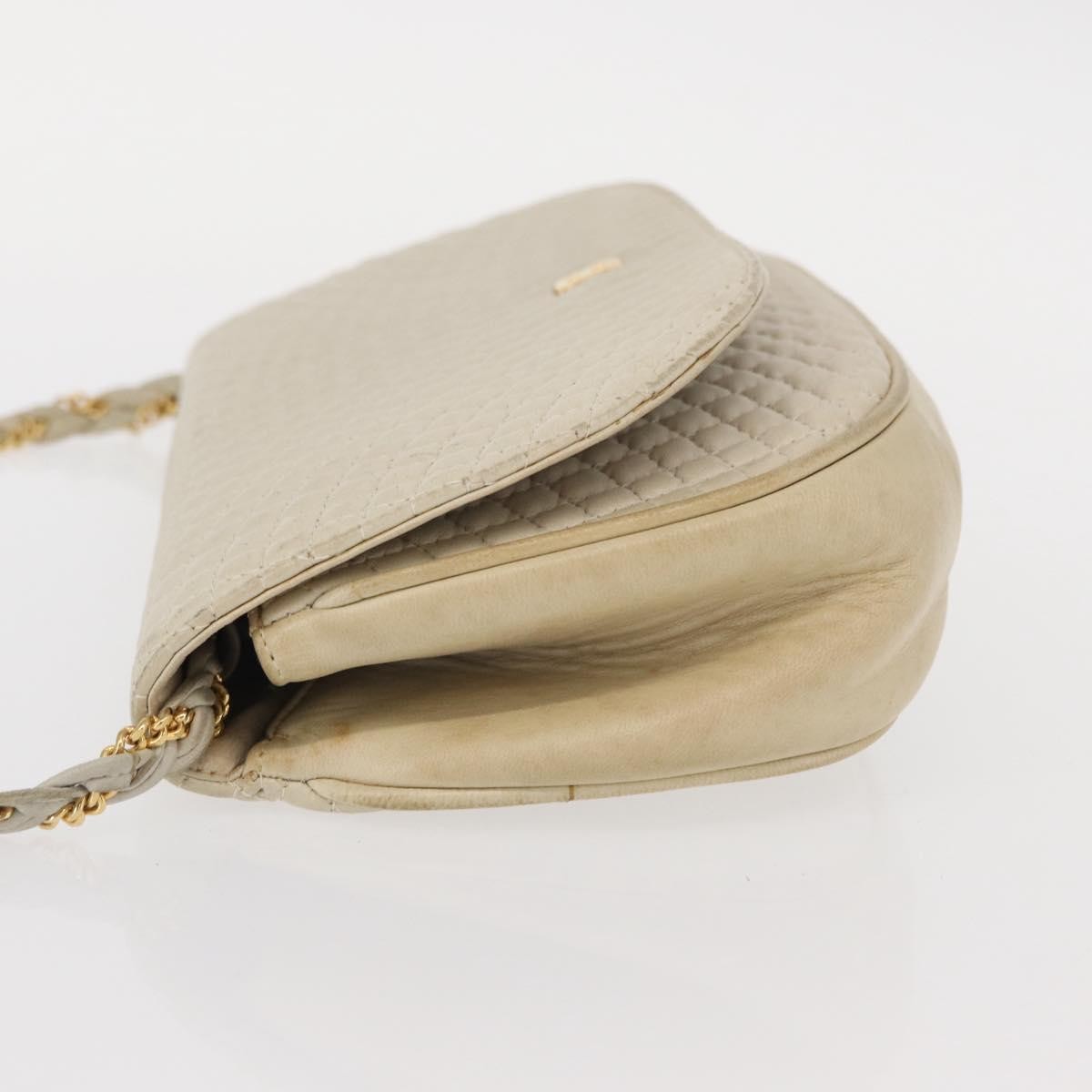 Bally Vintage Shoulder Bag Quilted leather, White, Leather, Shoulder Bag