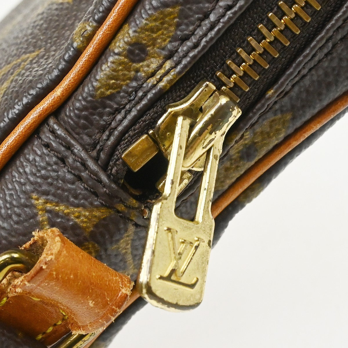 Louis Vuitton Danube Handbag Monogram Canvas, Brown, Canvas, Shoulder Bag