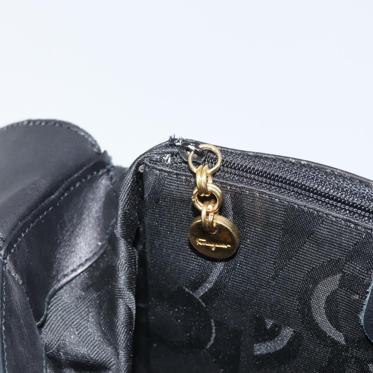 Salvatore Ferragamo Gancini Shoulder Bag Leather, BLACK, LEATHER, Shoulder bag