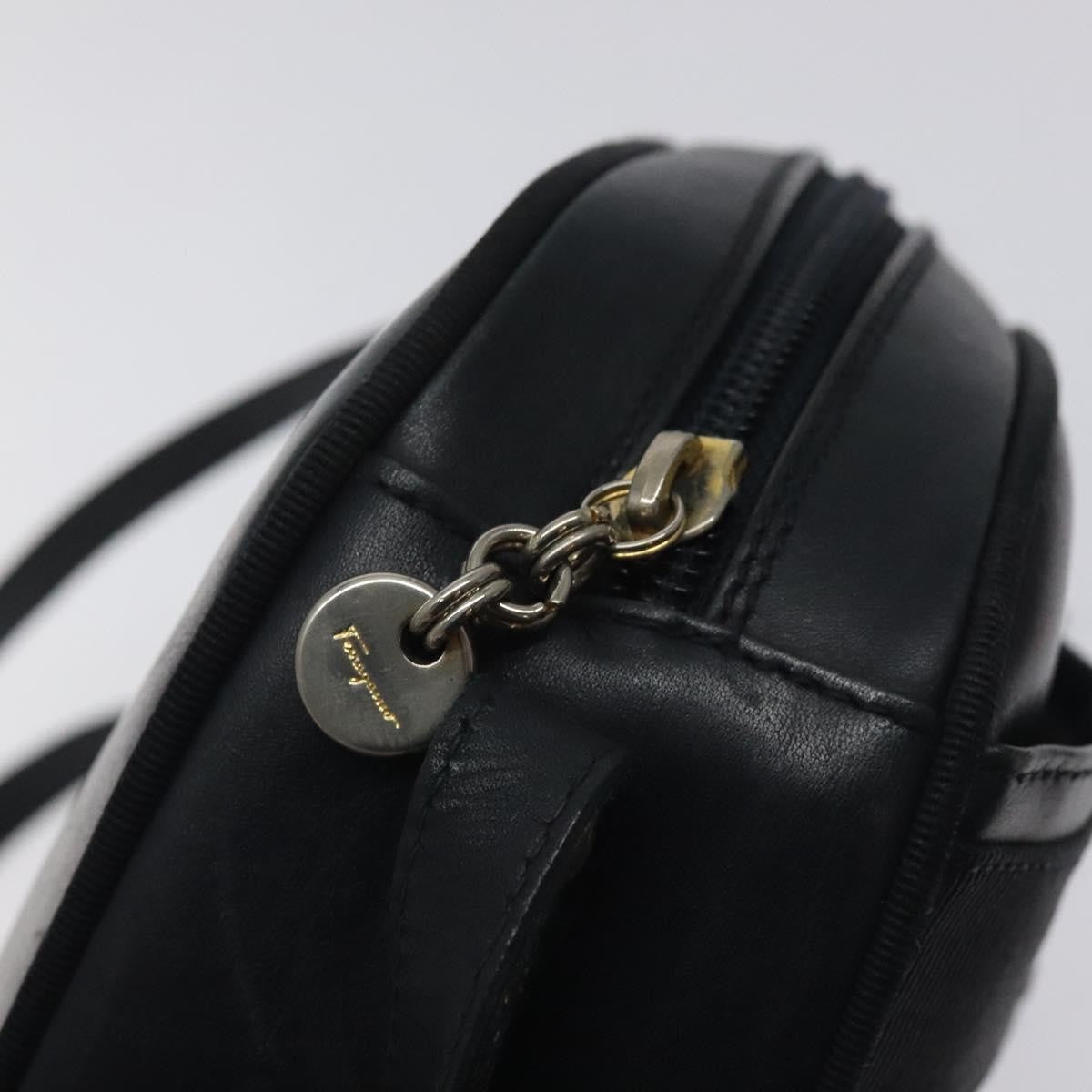 Salvatore Ferragamo Vala Shoulder Bag Leather, NAVY, LEATHER, Shoulder bag
