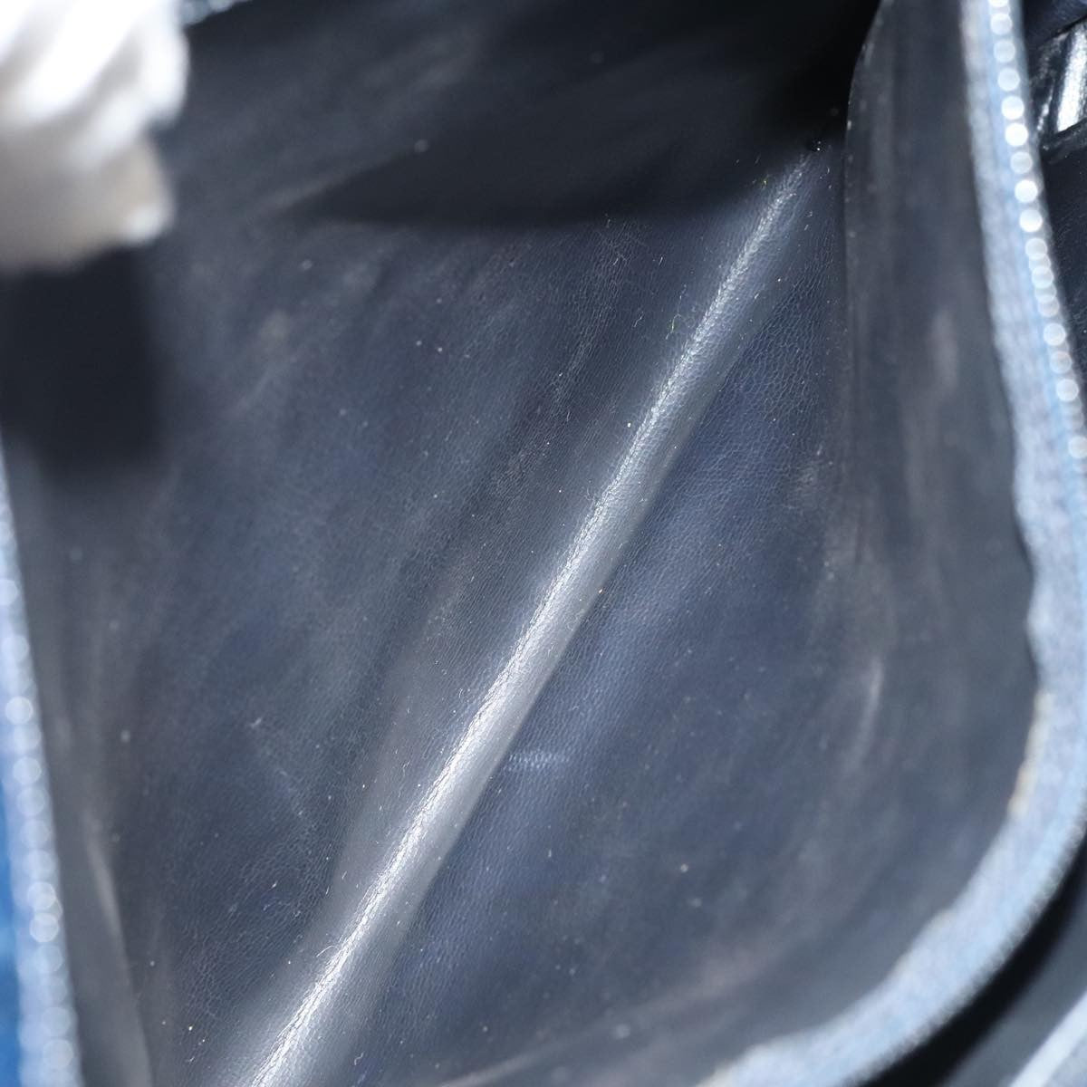 Chanel Vintage Stitched CC Shoulder Bag Caviar, NAVY, LEATHER, Shoulder bag