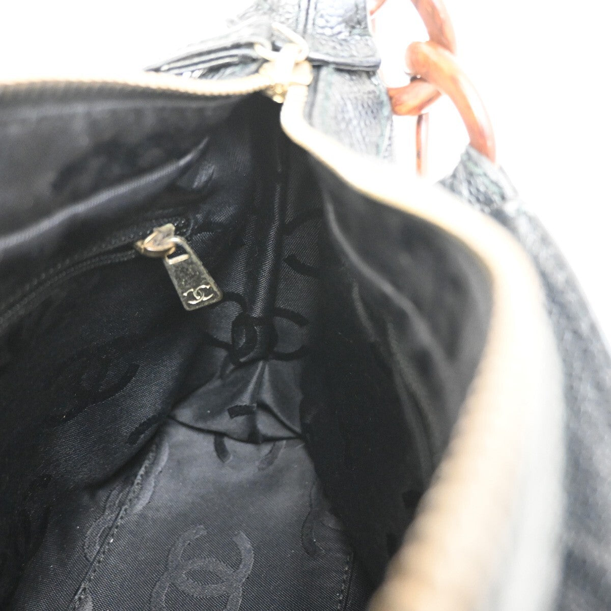 Chanel Vintage Wood Chain CC Shoulder Bag Caviar, BLACK, LEATHER, Shoulder bag