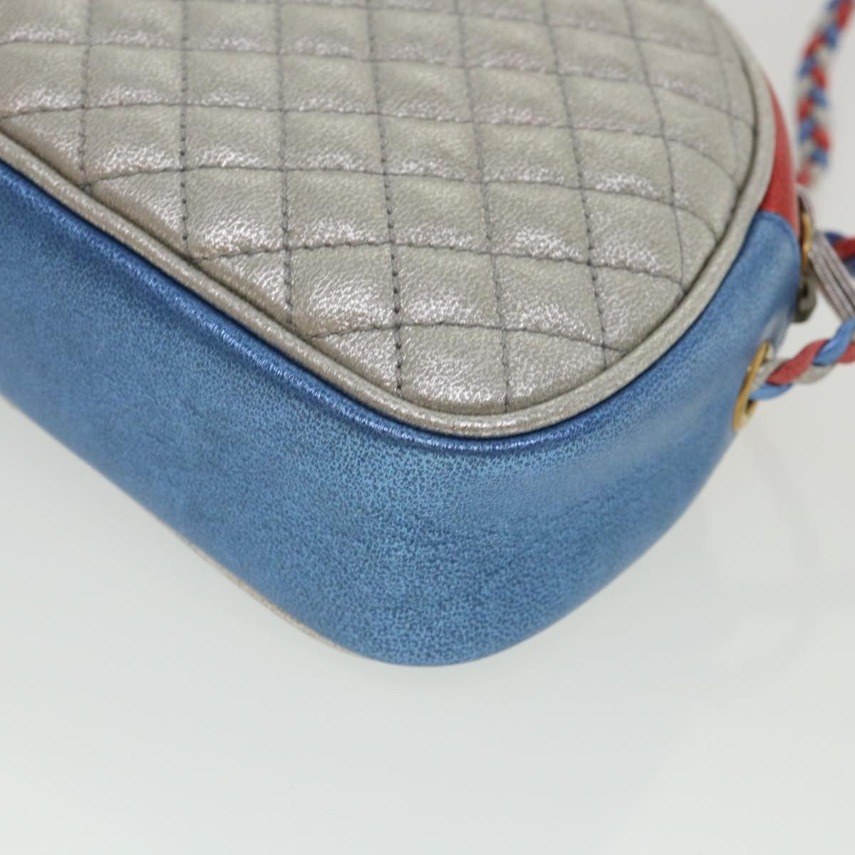 Gucci Trapuntata Camera Shoulder Bag Quilted Laminated Leather, RED, LEATHER, Shoulder bag
