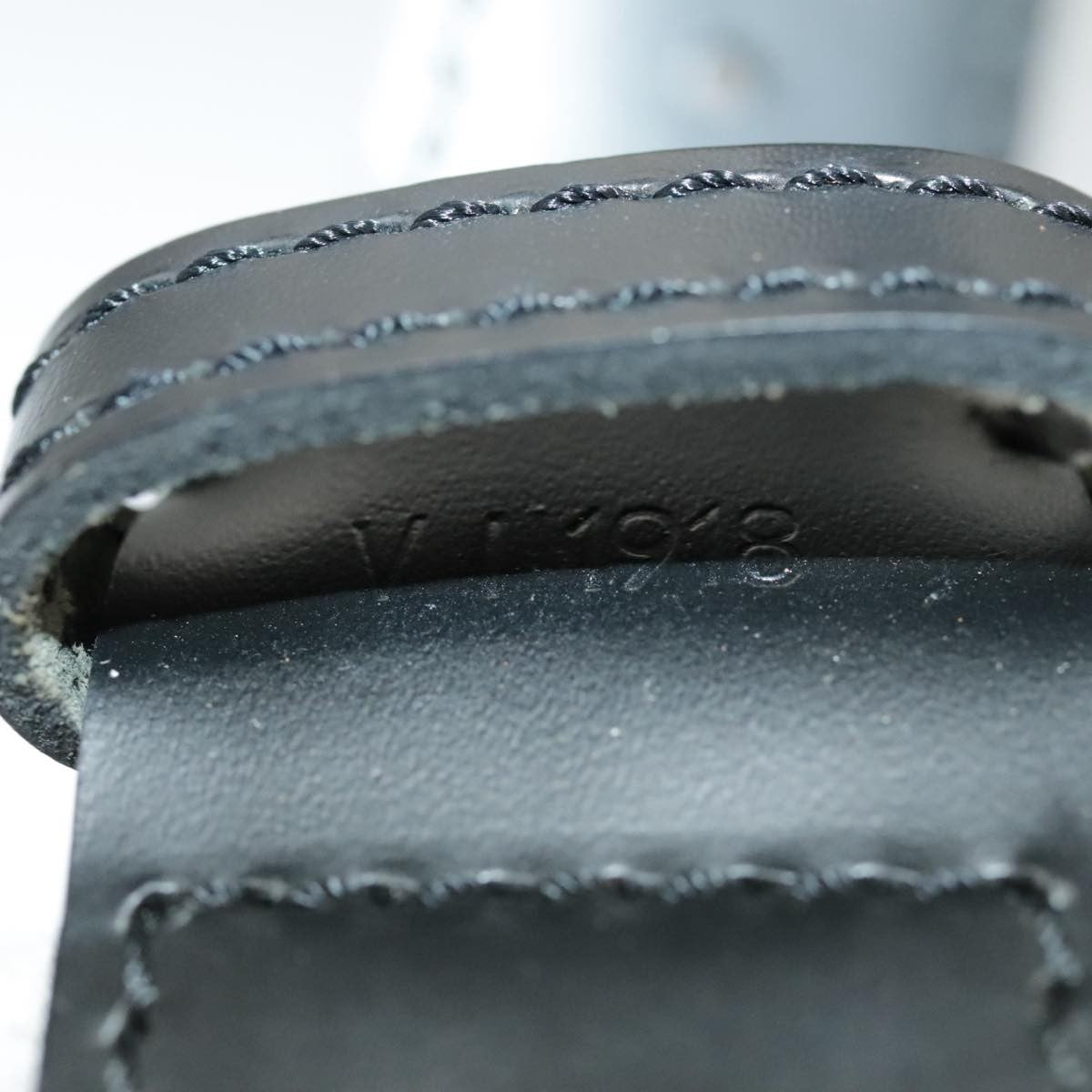 Louis Vuitton Vintage Sac d'Epaule Handbag Epi Leather, BLACK, LEATHER, Handbag