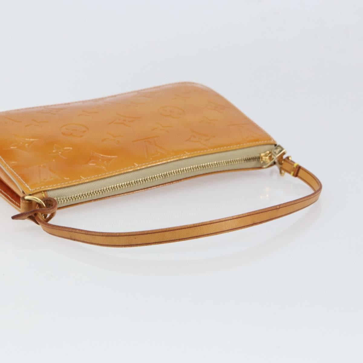 Louis Vuitton Lexington Pochette Patent Leather, BEIGE, PATENT_LEATHER, Clutche & pouche