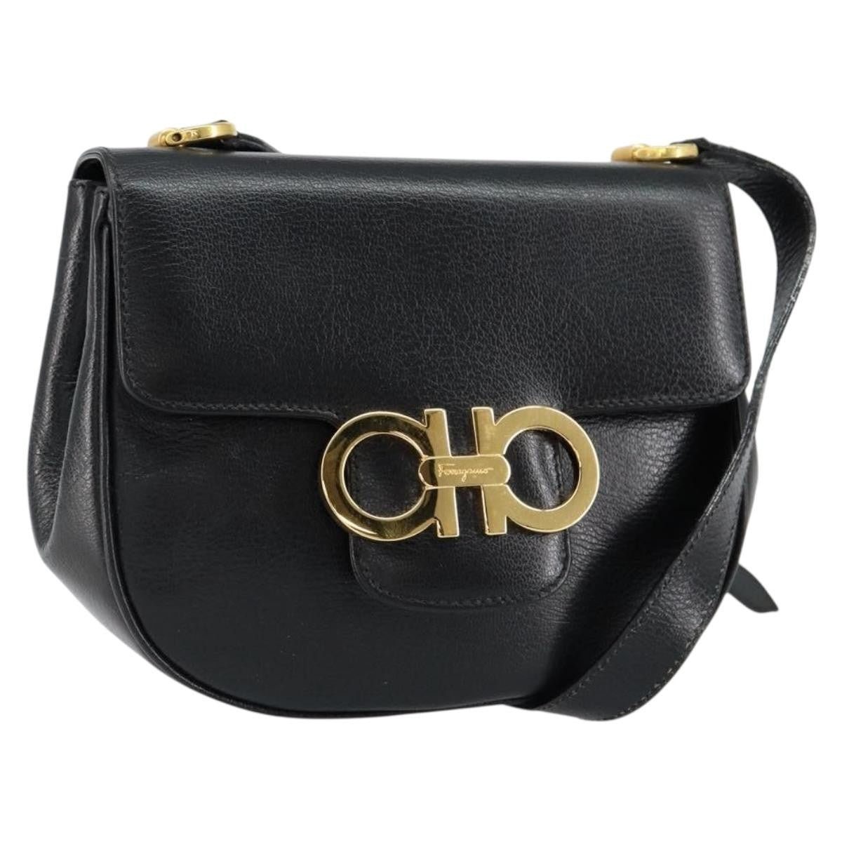 Salvatore Ferragamo Gancini Shoulder Bag Leather, BLACK, LEATHER, Shoulder bag