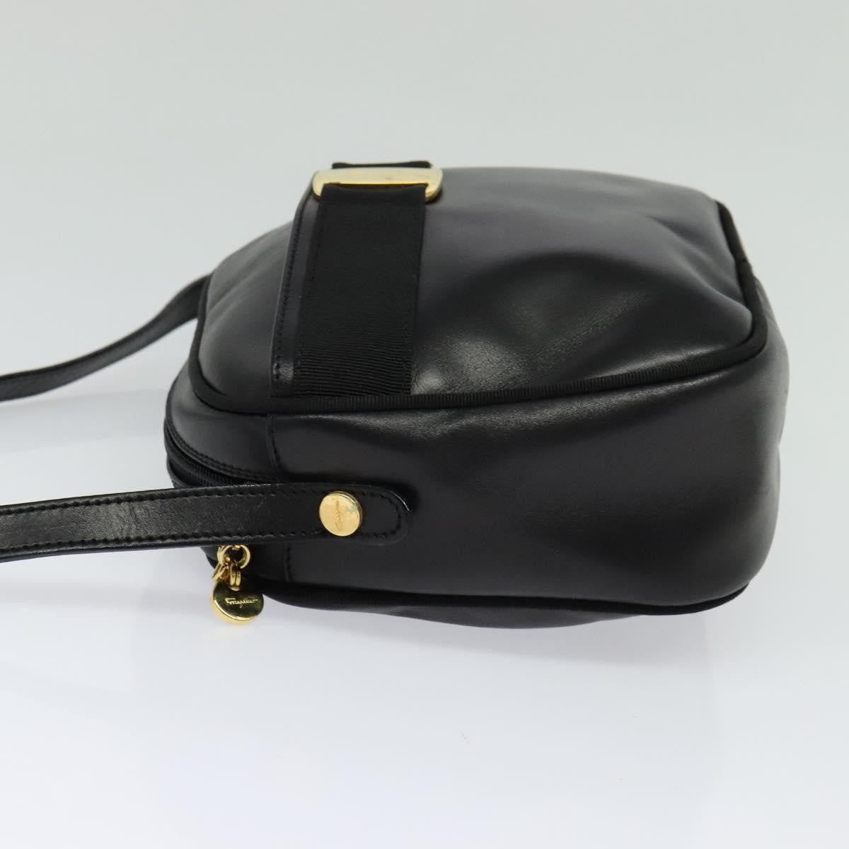 Salvatore Ferragamo Vala Shoulder Bag Leather, BLACK, LEATHER, Shoulder bag