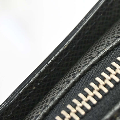 Louis Vuitton Pochette Baikal Clutch Taiga Leather, Black, Leather, Clutch