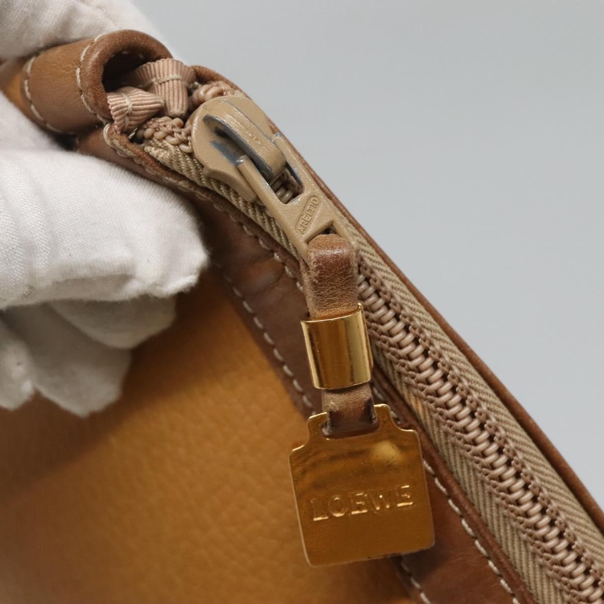 Loewe Anagram Shoulder Bag Leather, YELLOW, LEATHER, Shoulder bag