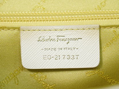 Salvatore Ferragamo Gancini handbag Leather, WHITE, LEATHER, Handbag