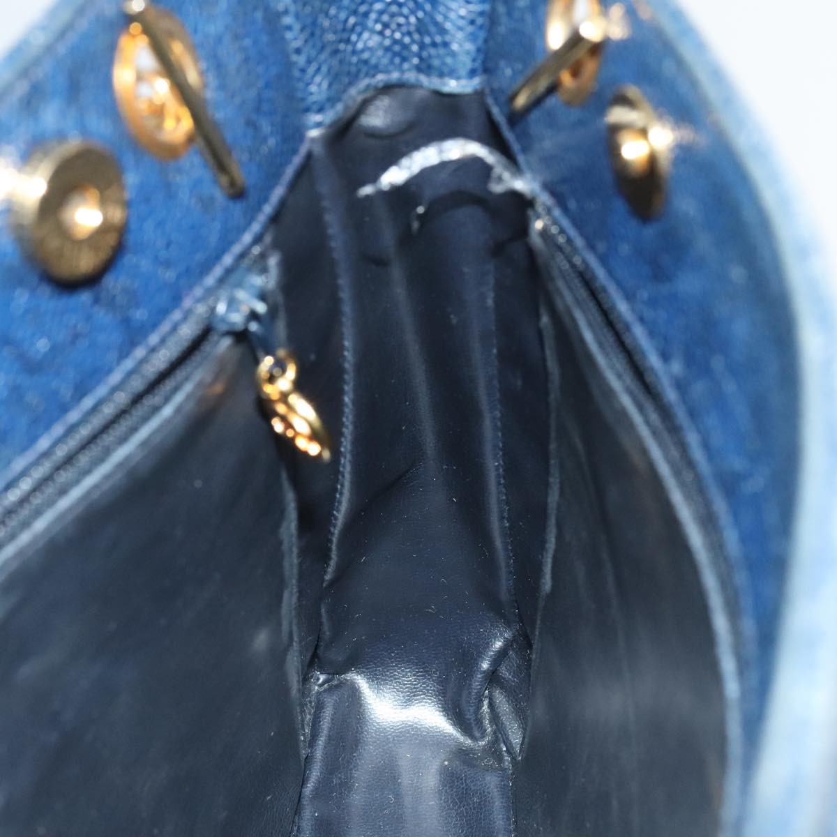 Chanel Vintage Stitched CC Shoulder Bag Caviar, NAVY, LEATHER, Shoulder bag