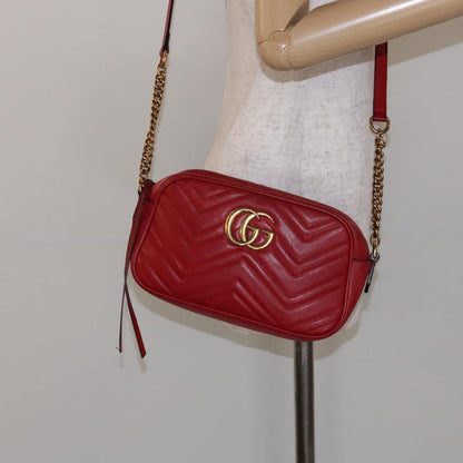 Gucci GG Marmont Monochrome Shoulder Bag Matelasse Leather, RED, LEATHER, Shoulder bag