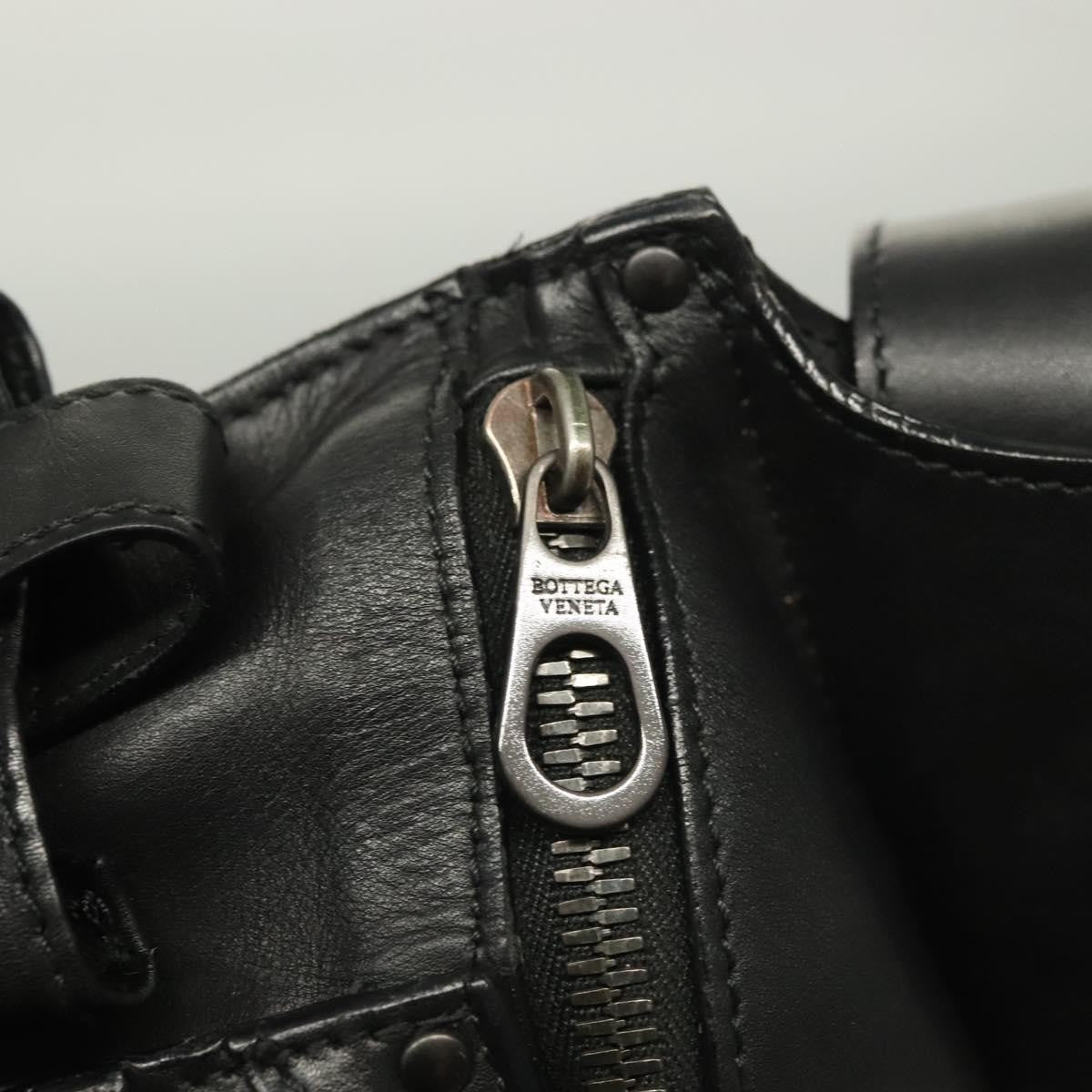 Bottega Veneta Utility Waist Bag Leather with Intrecciato, BLACK, LEATHER, Travel bag