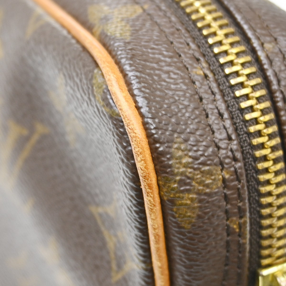 Louis Vuitton Marly Dragonne Clutch Monogram Canvas, Brown, Canvas, Clutch