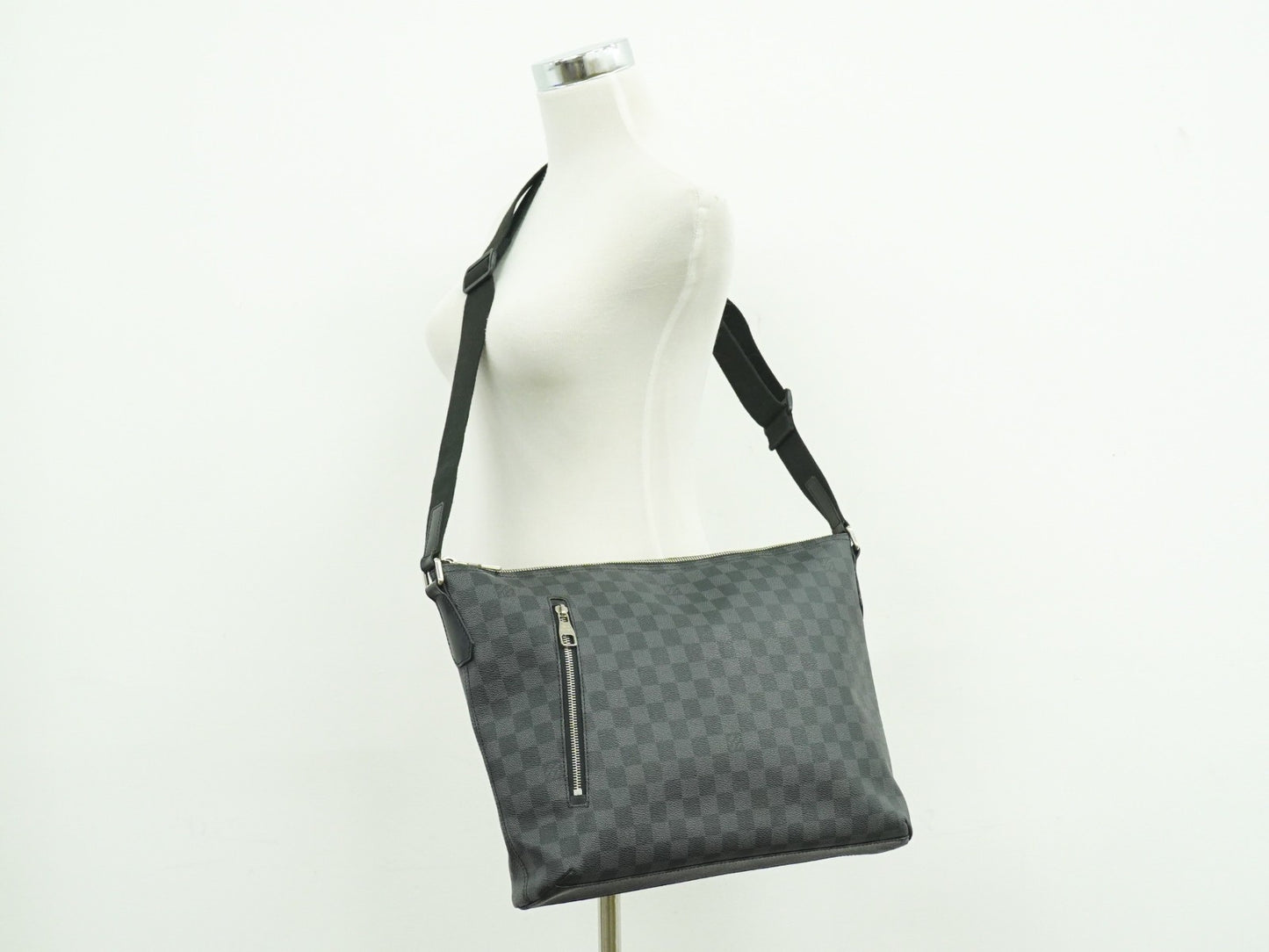Louis Vuitton Mick Messenger Bag Damier Graphite, BLACK, CANVAS, Shoulder bag