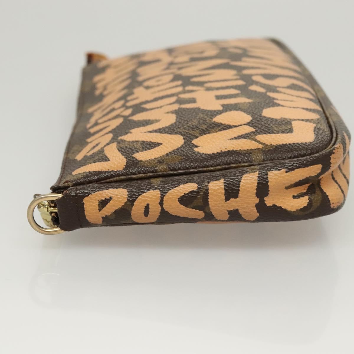 Louis Vuitton Pochette Accessoires Limited Edition Monogram Graffiti, ORANGE, CANVAS, Clutche & pouche