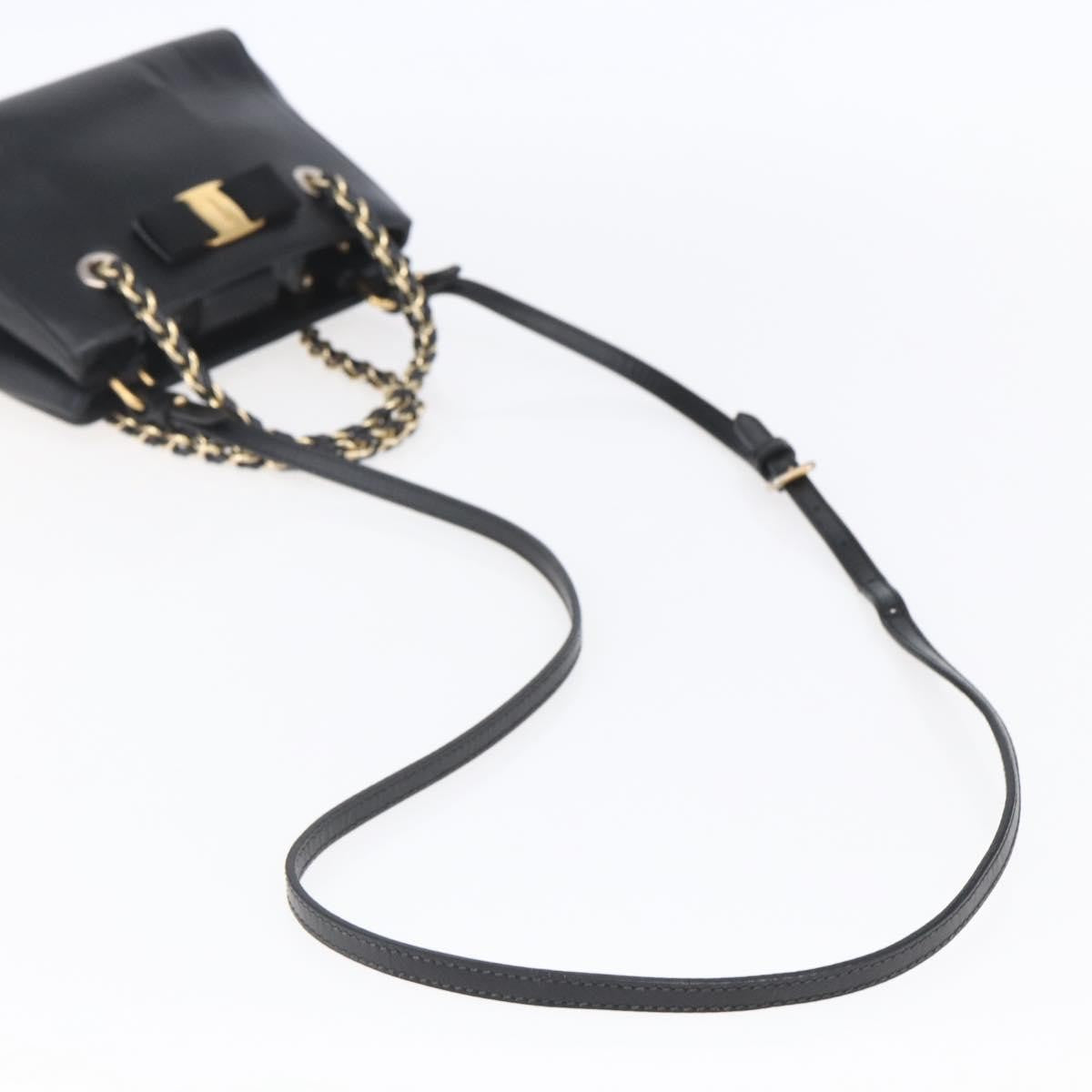 Salvatore Ferragamo Vala Shoulder Bag Leather, BLACK, LEATHER, Shoulder bag