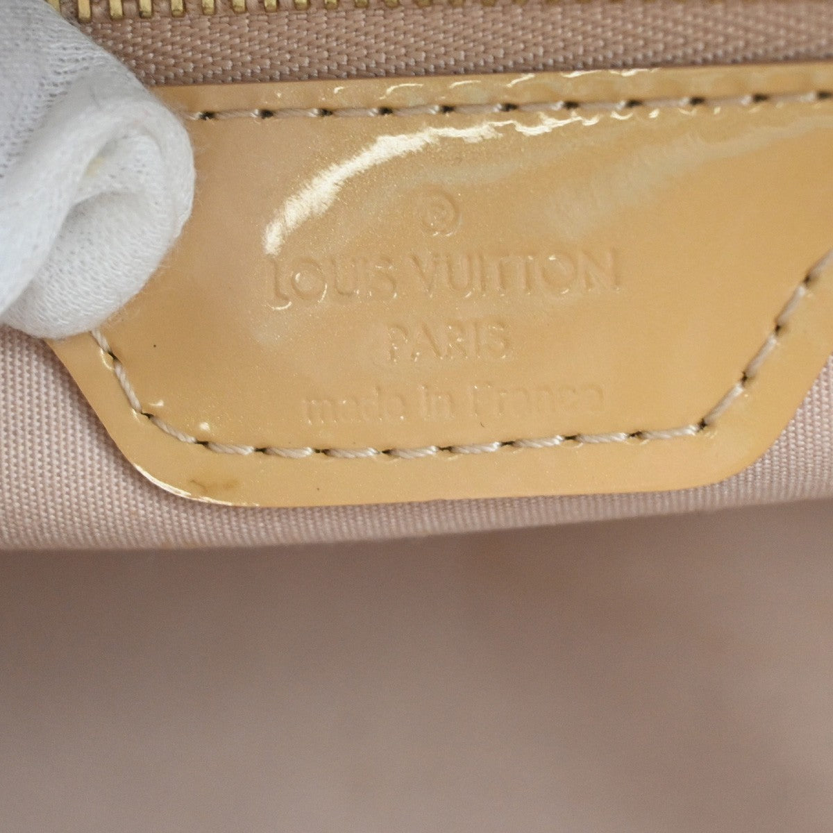 Louis Vuitton Wilshire Handbag Monogram Vernis, BEIGE, PATENT_LEATHER, Handbag