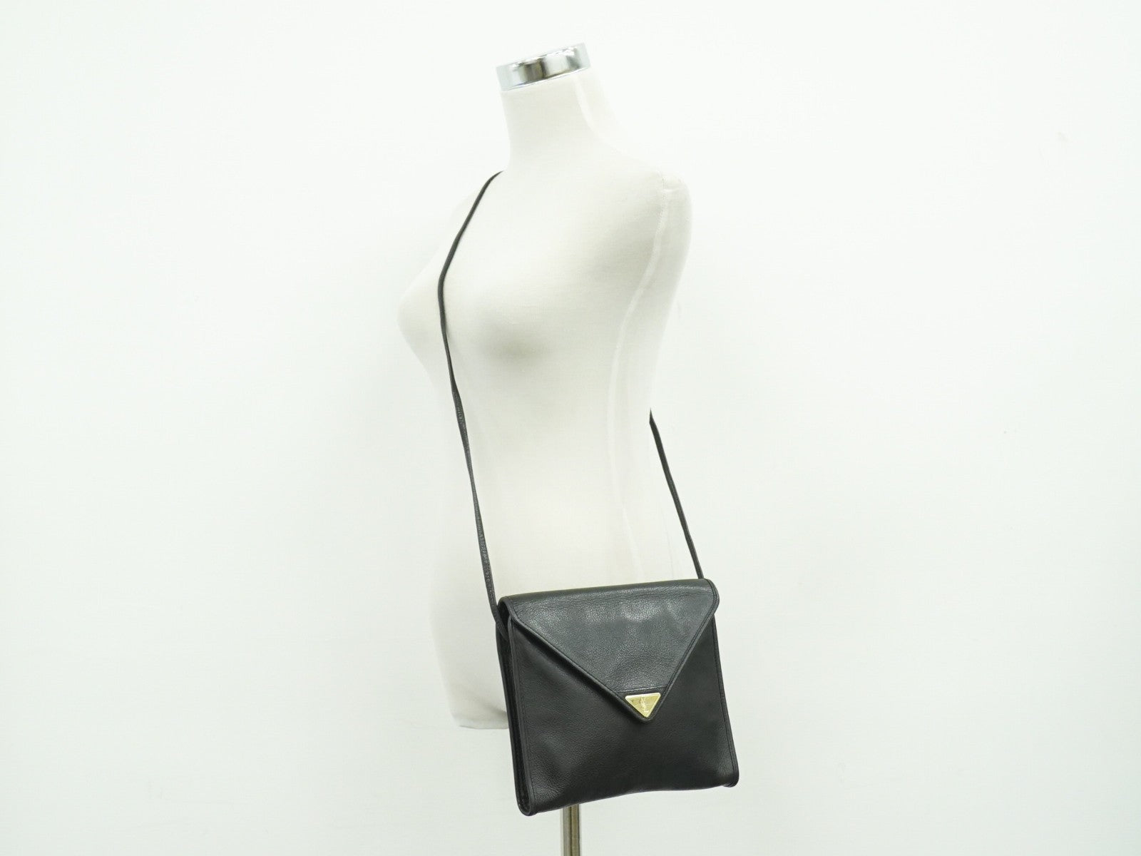 Saint Laurent Vintage Shoulder Bag Leather, BLACK, LEATHER, Shoulder bag