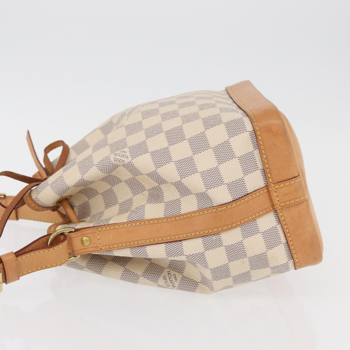 Louis Vuitton Noe Handbag Damier, White, Canvas, Handbag