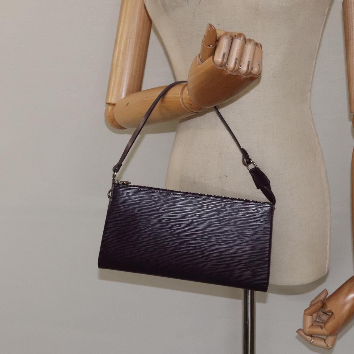 Louis Vuitton Pochette Accessoires Epi Leather, PURPLE, LEATHER, Clutche & pouche