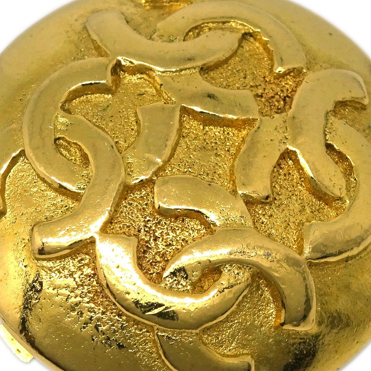 Chanel CC Round Earrings Metal, GOLD, GOLD_PLATED, Earrings
