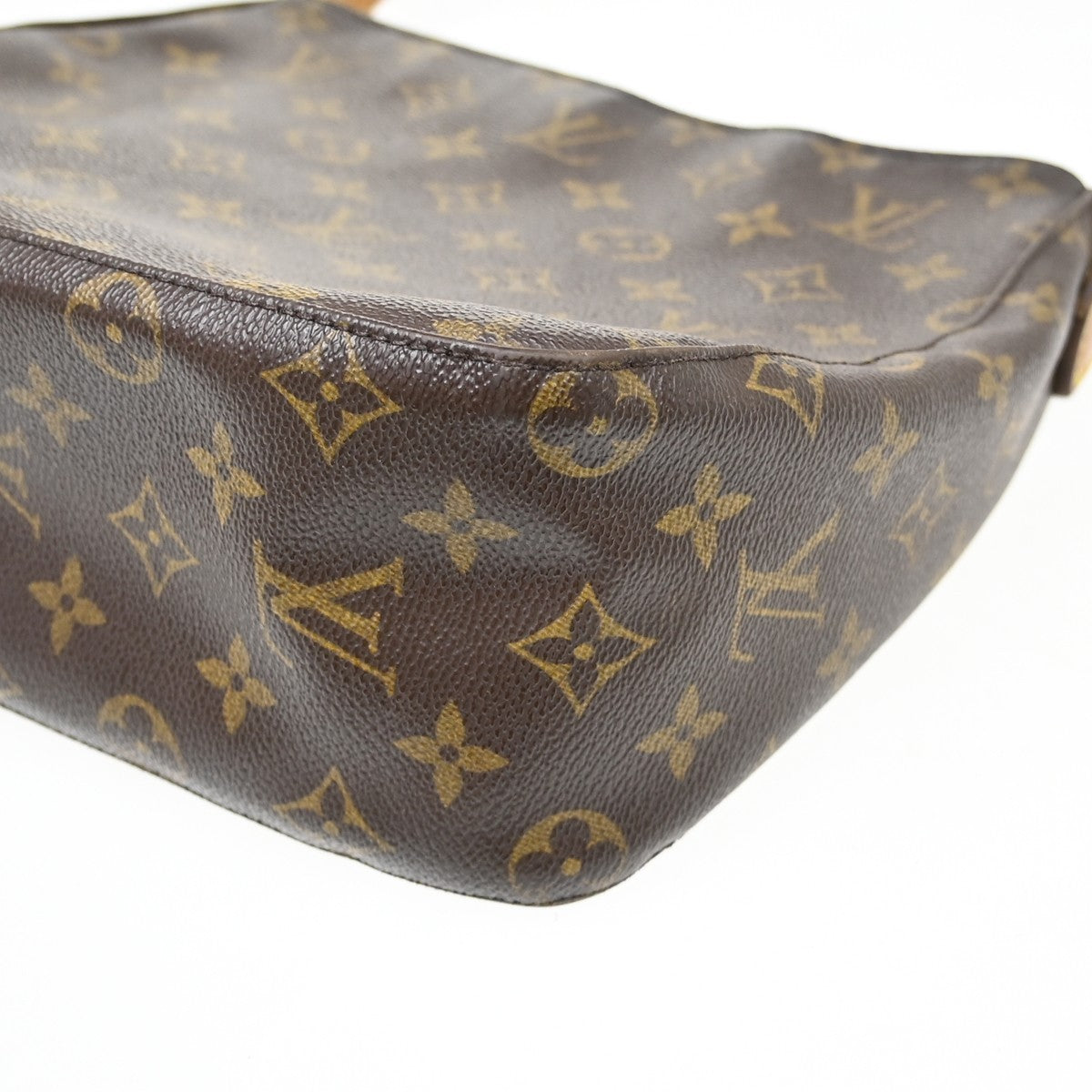 Louis Vuitton Monogram Looping Handbag Monogram Canvas, Brown, Canvas, Handbag