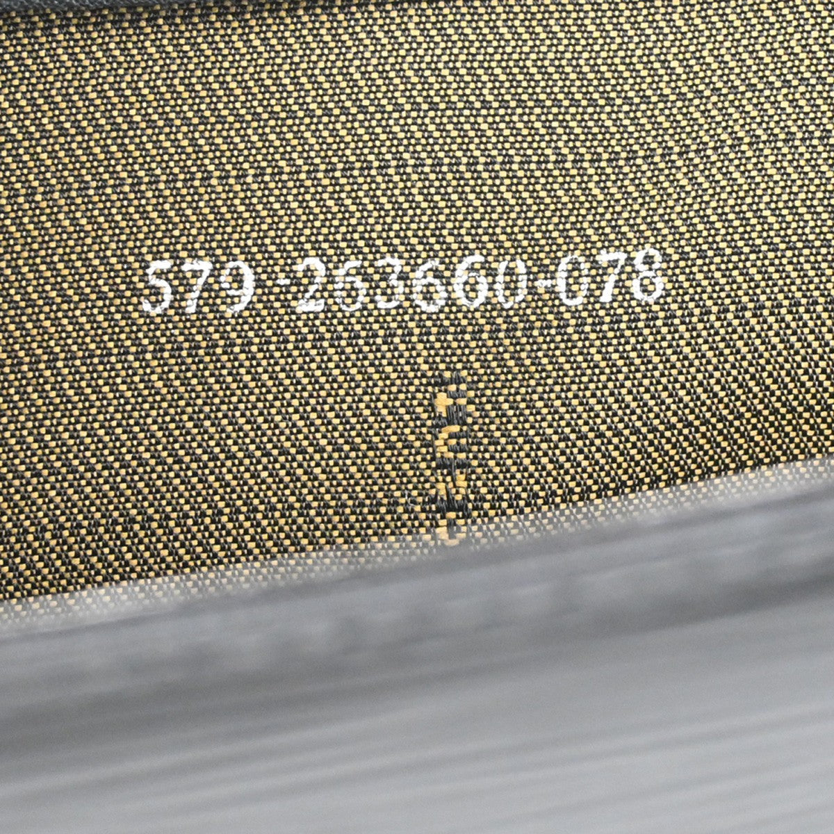 Fendi FENDI Logo Clutch Leather, BLACK, LEATHER, Clutche & pouche