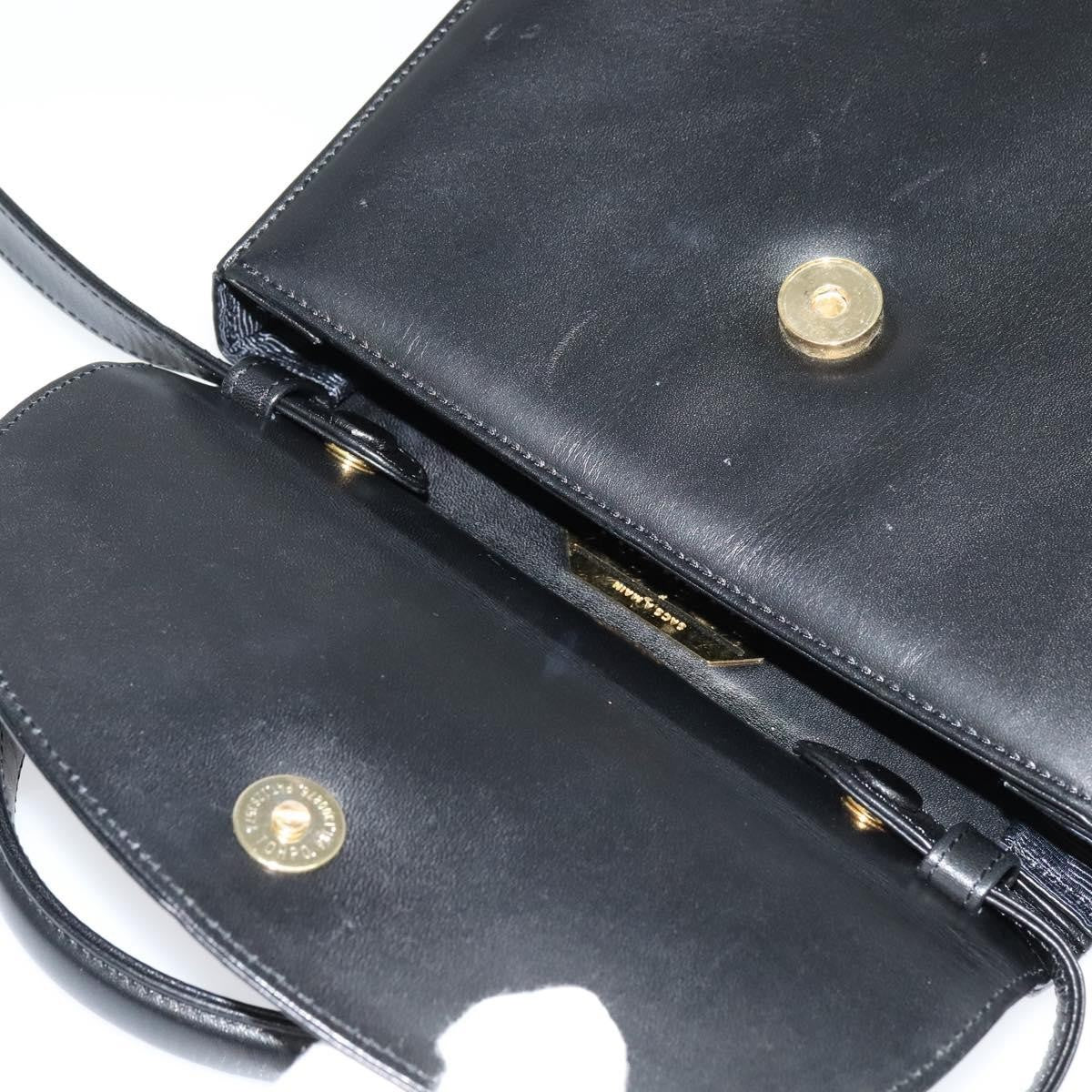 Givenchy Vintage 4G handbag Leather, BLACK, LEATHER, Handbag