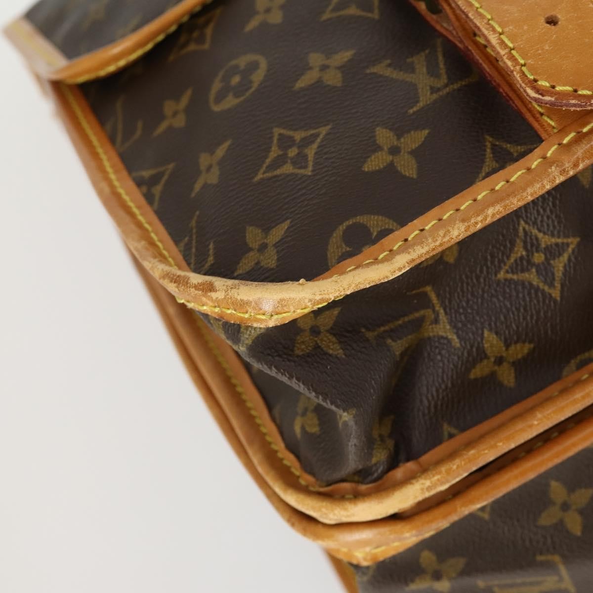 Louis Vuitton Sac Chasse Hunting Bag Monogram Canvas, BROWN, CANVAS, Travel bag