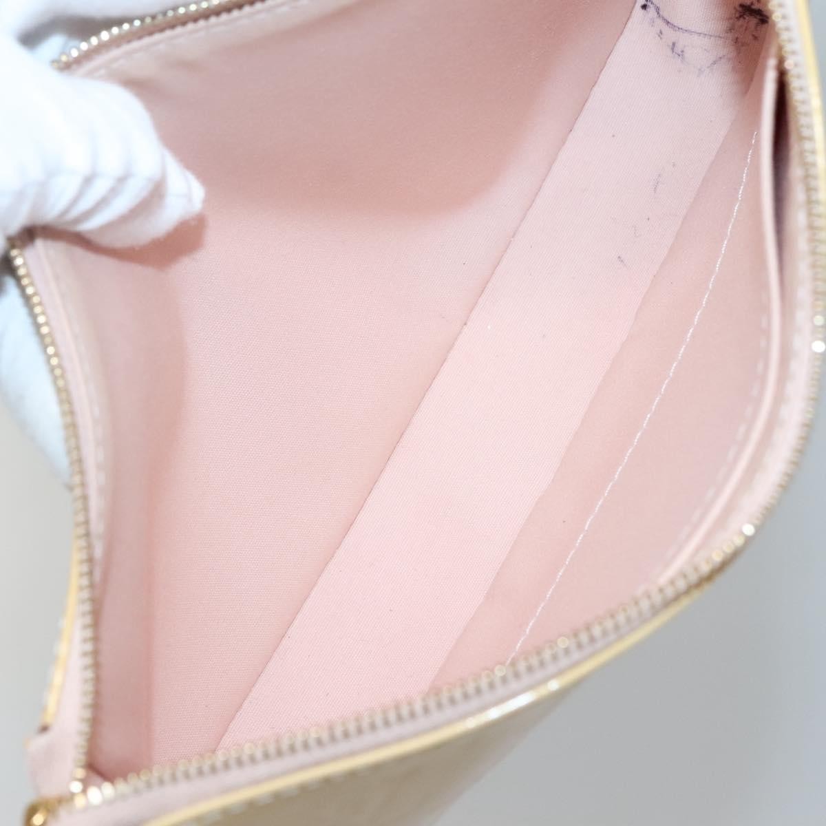 Louis Vuitton Pochette Accessoires NM Monogram Vernis, BEIGE, PATENT_LEATHER, Clutche & pouche