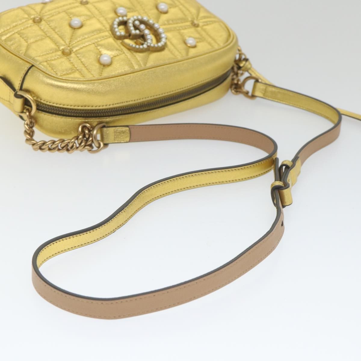 Gucci GG Marmont Shoulder Bag Leather, Gold, Leather, Shoulder Bag