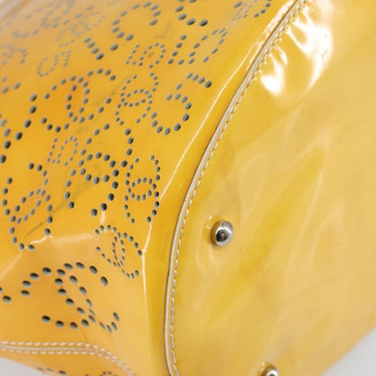 Chanel CC No.5 Shopping Tote Perforated Patent, YELLOW, PATENT_LEATHER, Tote bag