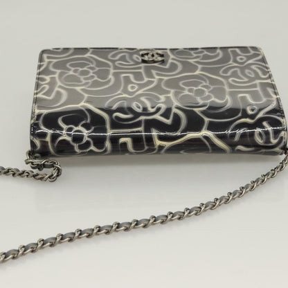 Chanel Wallet on Chain Camellia Patent, GRAY, PATENT_LEATHER, Shoulder bag