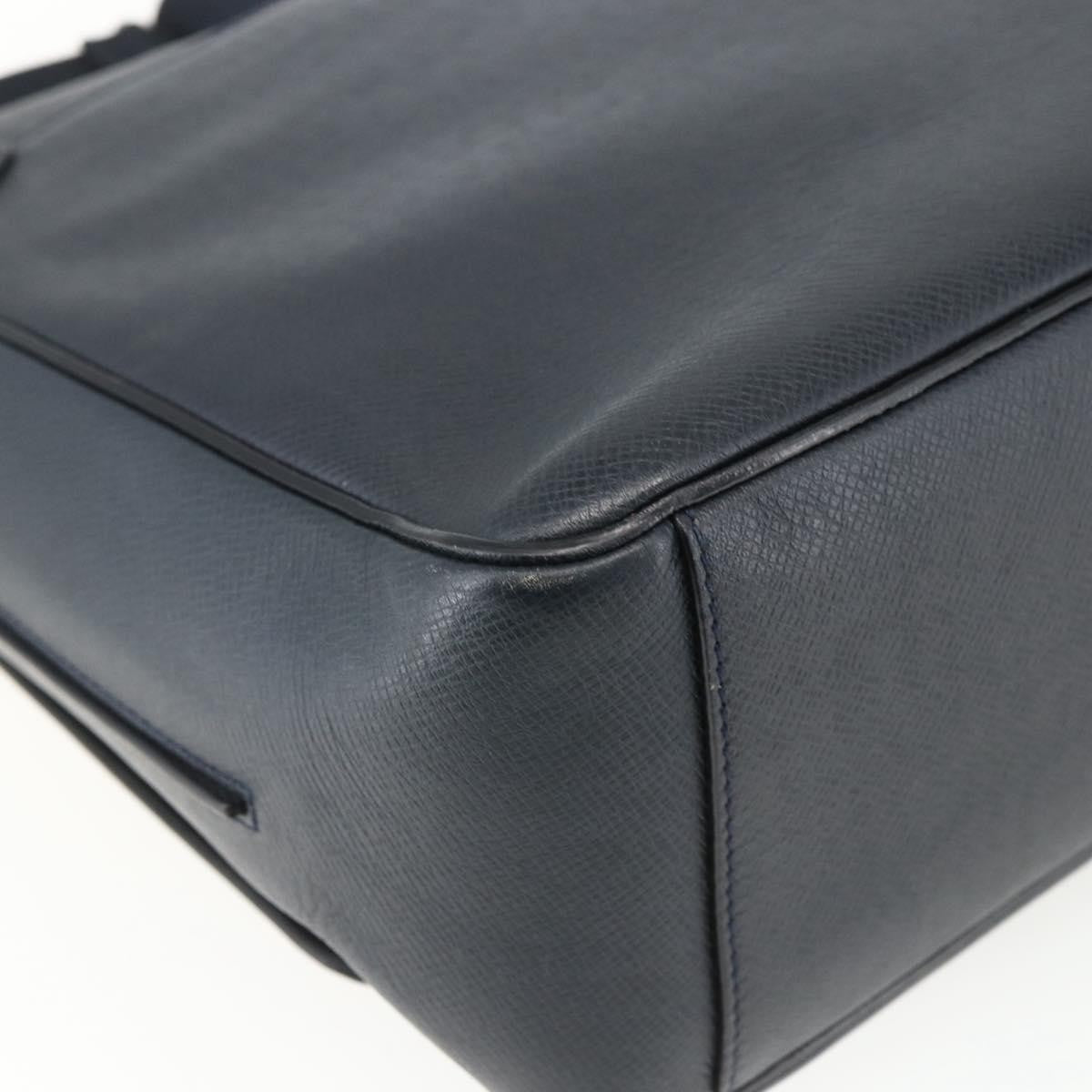 Louis Vuitton Roman Handbag Taiga Leather, NAVY, LEATHER, Shoulder bag