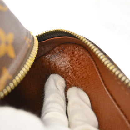 Louis Vuitton Nil Messenger Bag Monogram Canvas, Brown, Canvas, Shoulder Bag