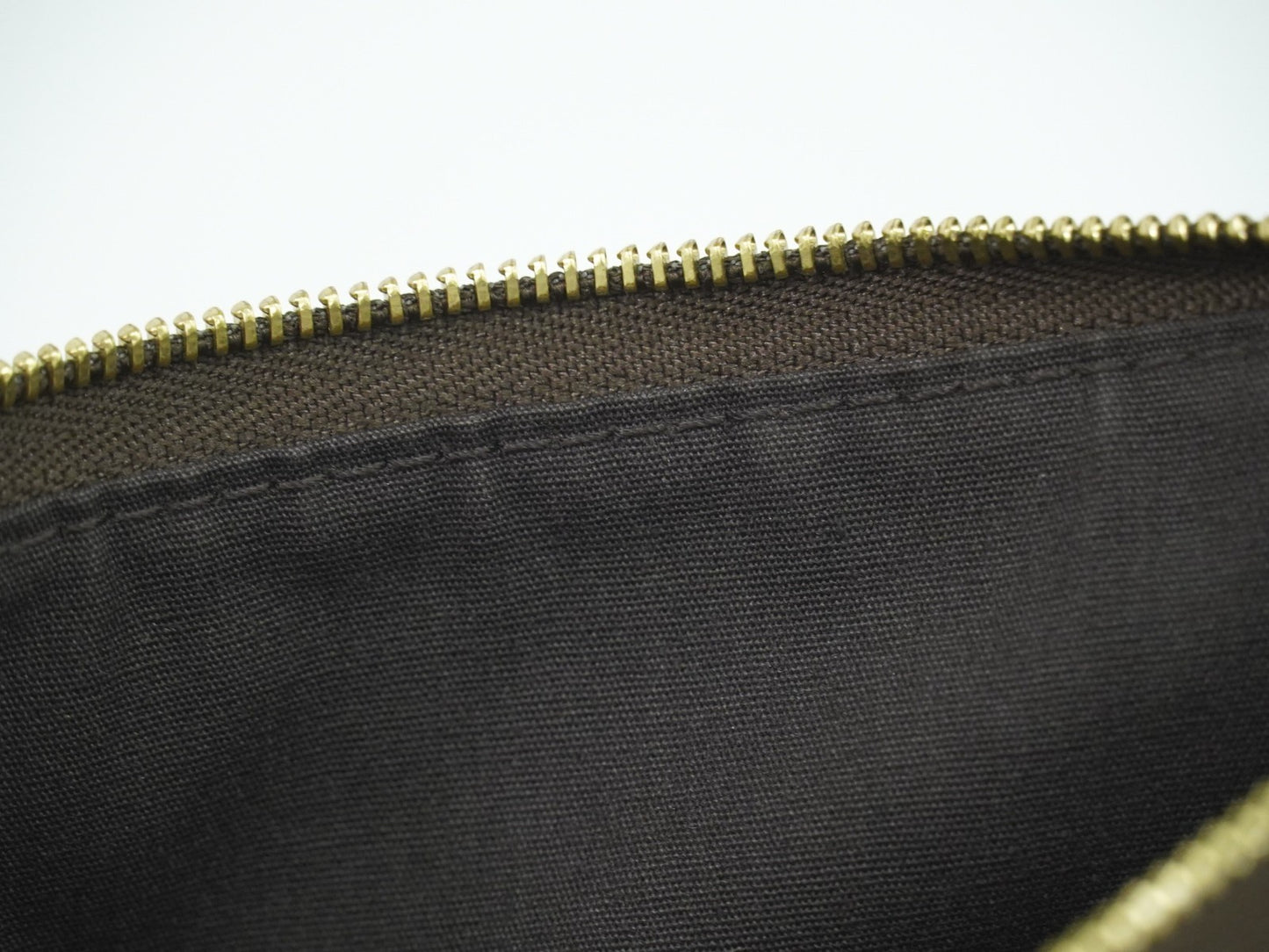 Louis Vuitton Mini pochette accessoire Min Lin Canvas, BROWN, CANVAS, Clutche & pouche