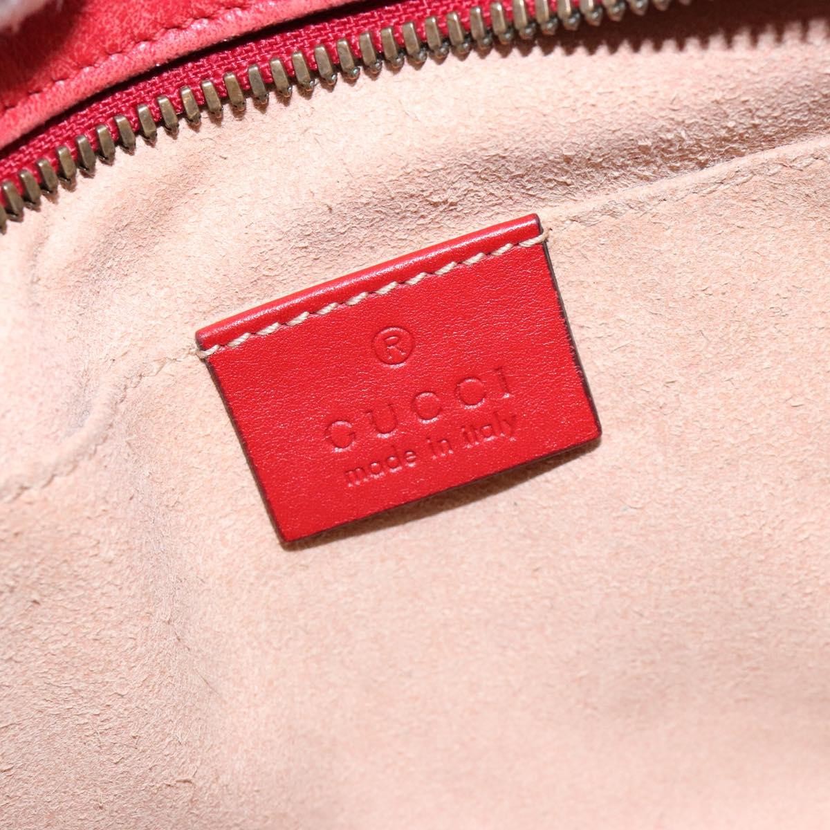 Gucci GG Marmont Monochrome Shoulder Bag Matelasse Leather, RED, LEATHER, Shoulder bag