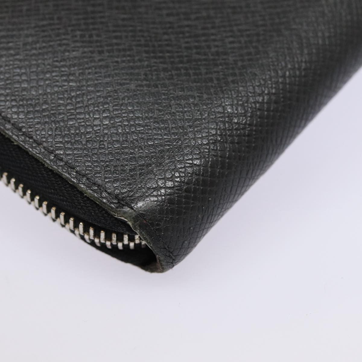 Louis Vuitton Zippy wallet vertical Taïga, GRAY, LEATHER, Wallets