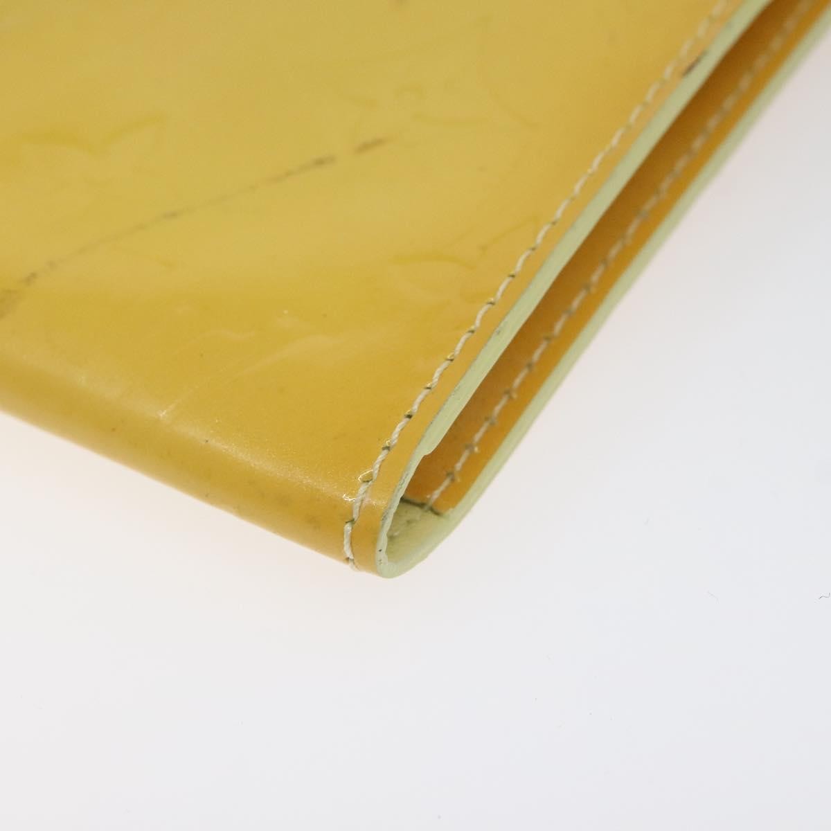 Louis Vuitton Kenmare Shoulder bag Patent leather, Yellow, Patent Leather, Clutch