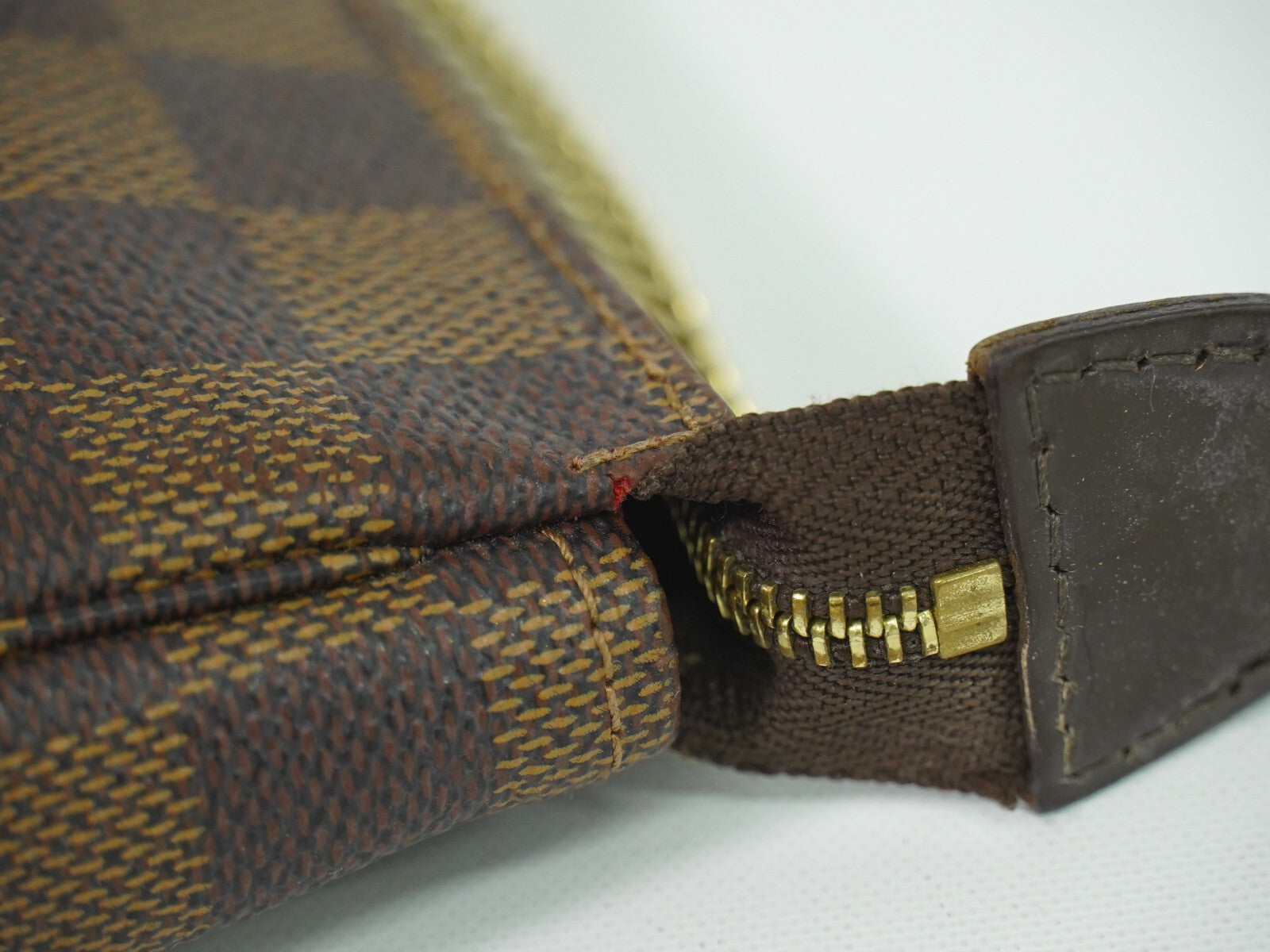 Louis Vuitton Pochette Accessoires Damier, BROWN, CANVAS, Clutche & pouche