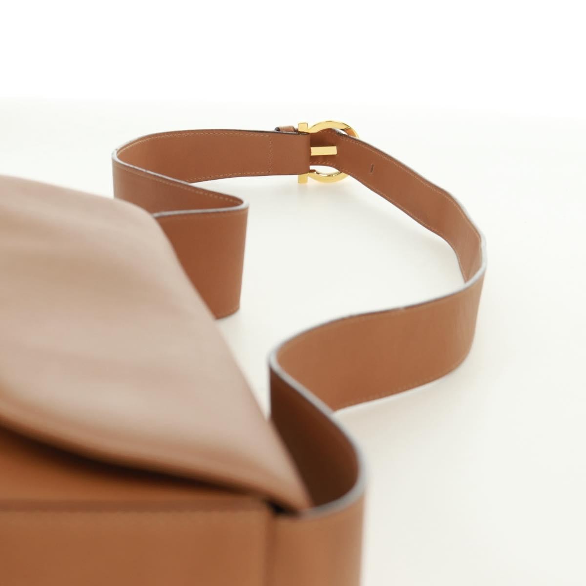 Salvatore Ferragamo Gancini Shoulder Bag Leather, BROWN, LEATHER, Shoulder bag