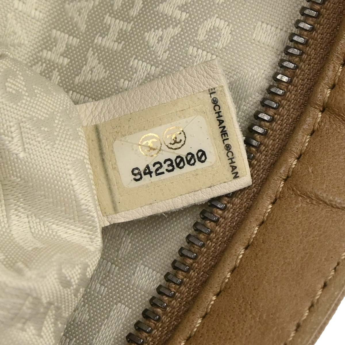 Chanel Lax Pochette Leather, BROWN, LEATHER, Shoulder bag