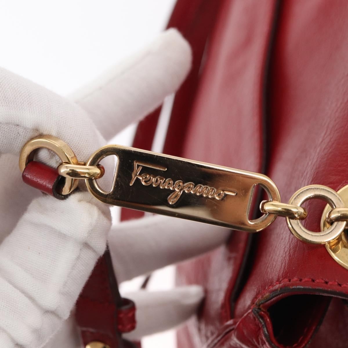 Salvatore Ferragamo Gancini Shoulder Bag Leather, RED, LEATHER, Shoulder bag