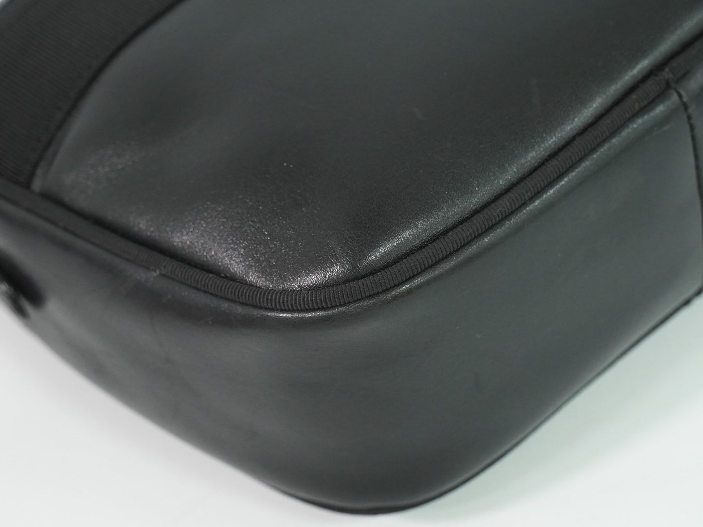 Salvatore Ferragamo Vara Bow camera Shoulder Bag Leather, BLACK, LEATHER, Shoulder bag