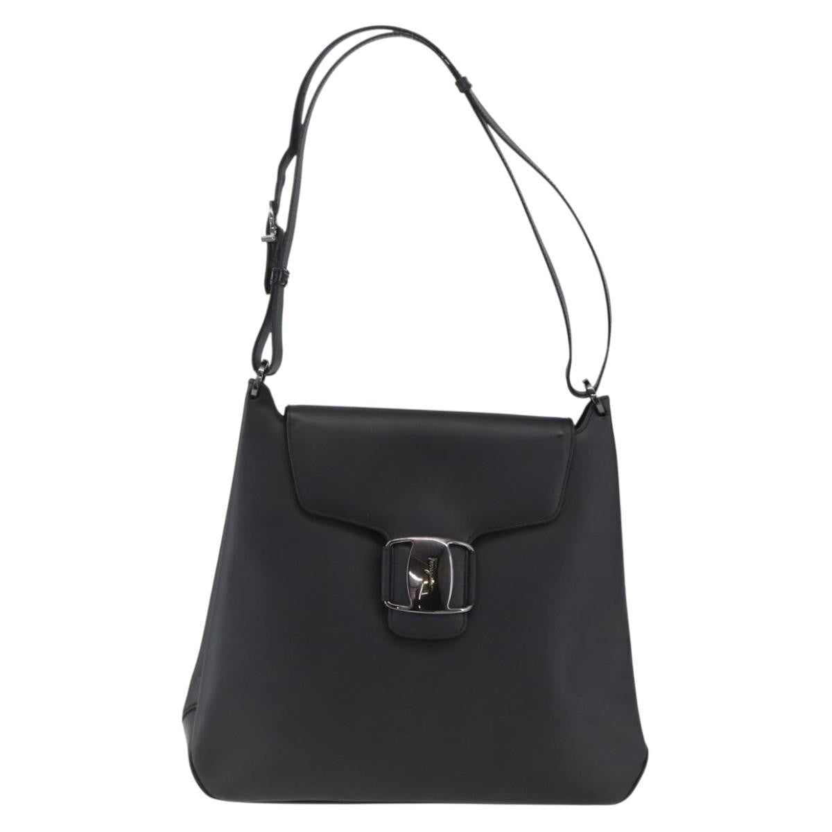 Salvatore Ferragamo Vara shoulder Bag Leather, BLACK, LEATHER, Shoulder bag